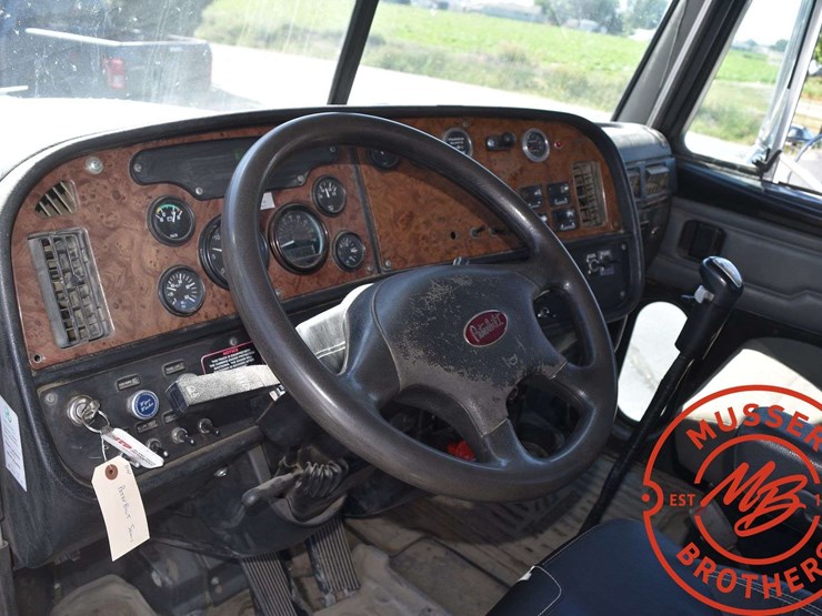 2003-peterbilt-378-image-42
