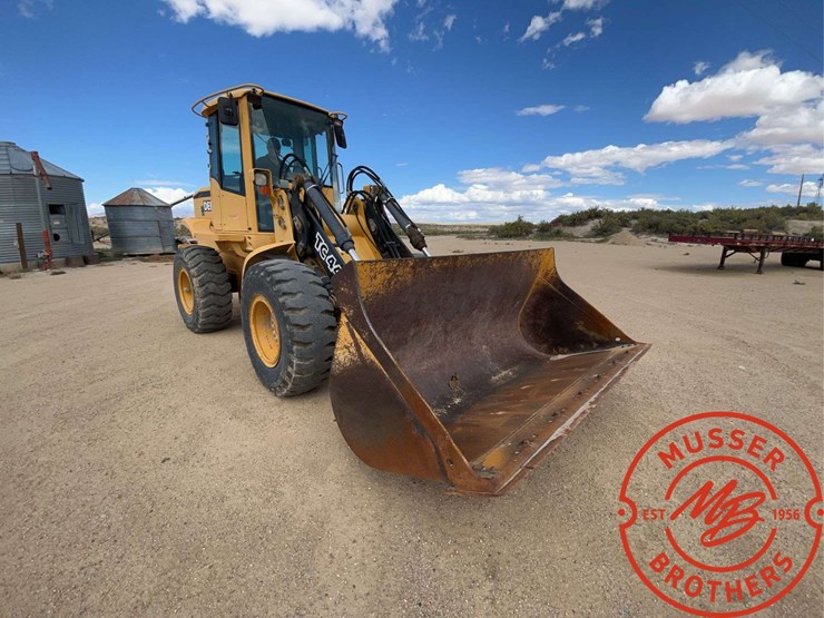 deere-tc44h-image-1