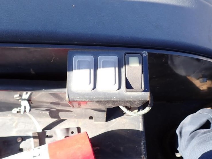 2019-deere-210lep-image-27