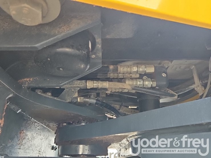 2022-komatsu-wa320-8-image-35