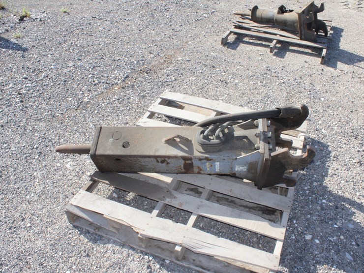 #1017-•-hydraulic-breaker---mini-excavator-image-1
