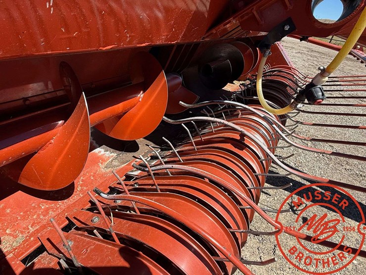 hesston-4590-image-10