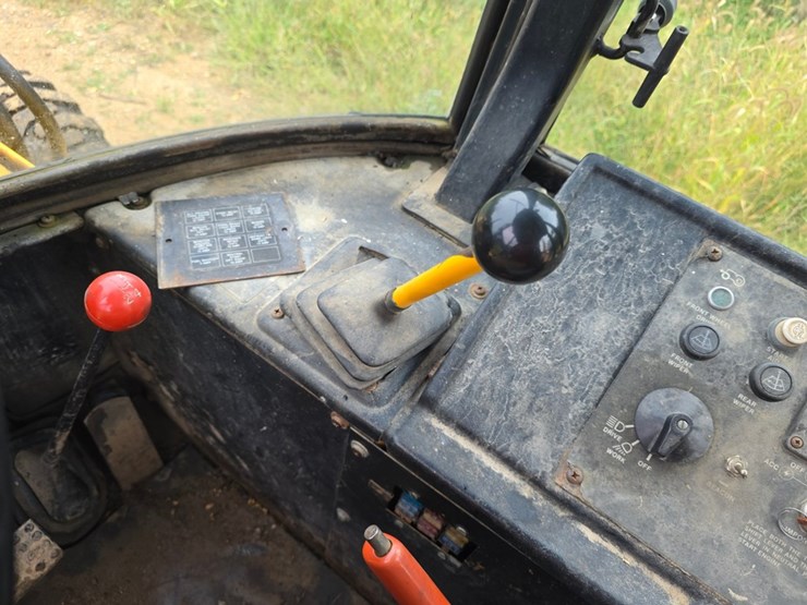 deere-510c-image-30