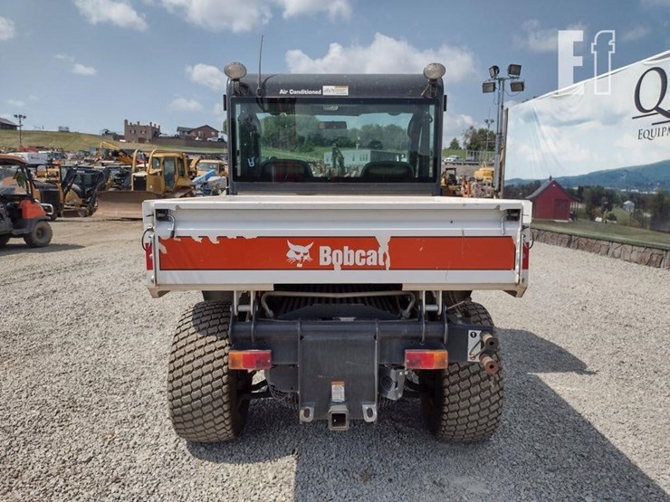 2021-bobcat-toolcat-5600-image-4