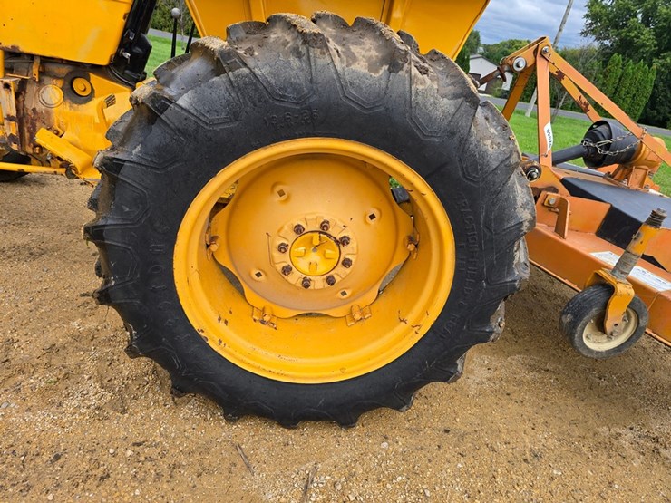 #2039-•-john-deere-tractor-image-35