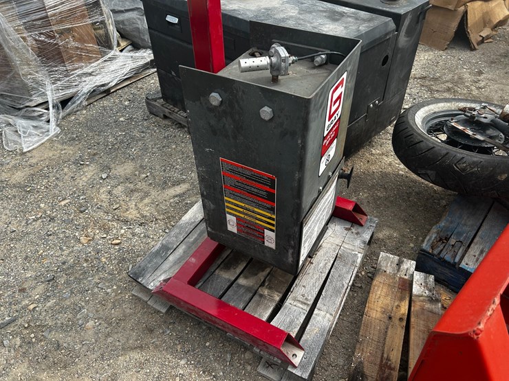 #87132-•-oil-filter-crusher-image-3