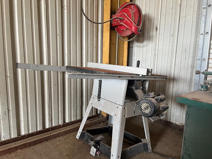 #86931-•-delta-10in-left-lift-contractors-saw-image-1