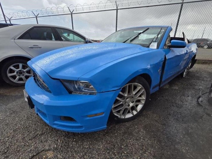 13-ford-2d-1zvbp8em1d5226620-image-1