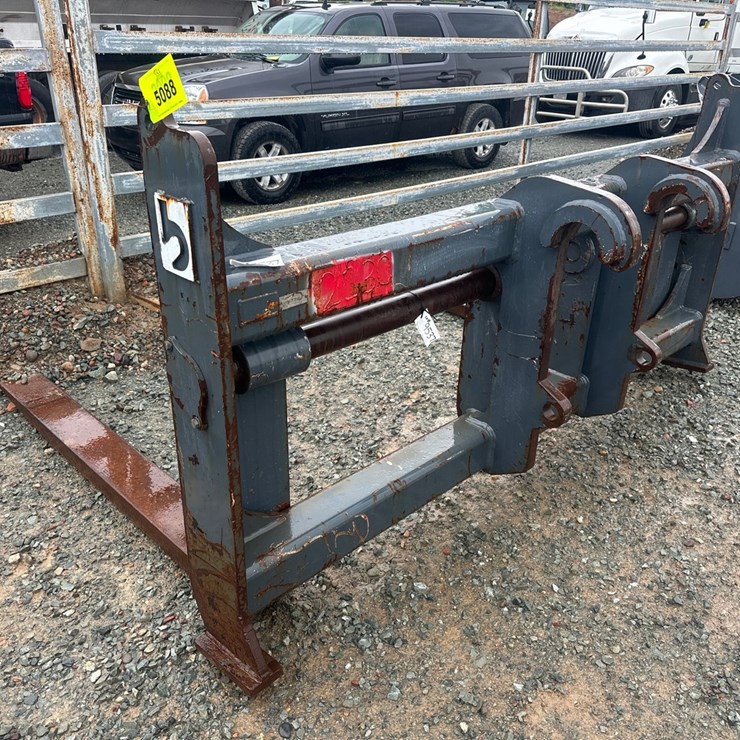DEERE 724K