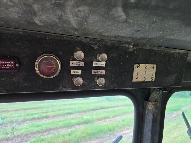 #2032-•-ago-trackt-gt1000h-dump-truck-image-31