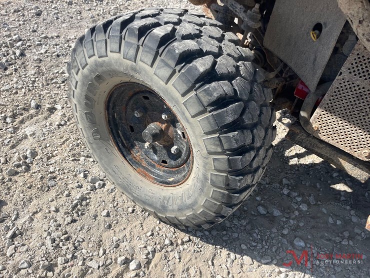 2023-polaris-pro-xd-commercial-utv-image-10