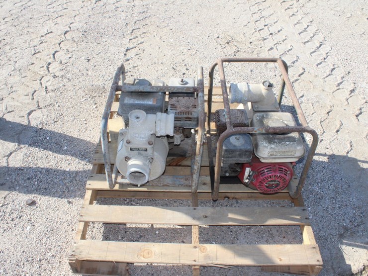 #1013-•-(2)-trash-pumps-image-2