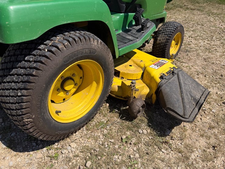 john-deere-345-image-12