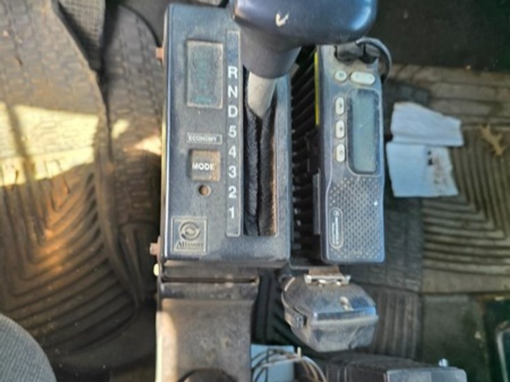 1995-ford-l8000-image-38