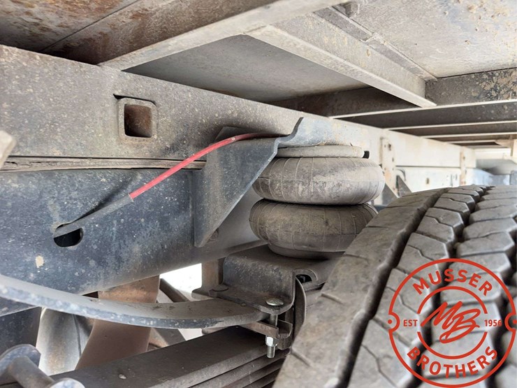 2017-ford-f550-image-44
