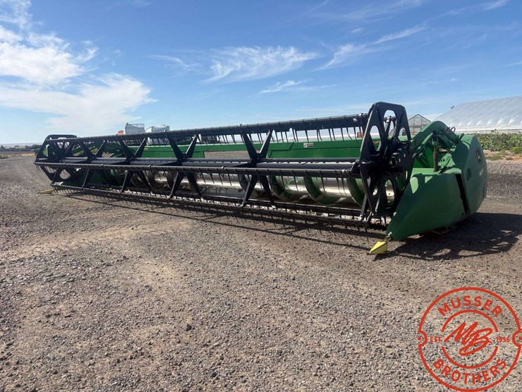 2009-john-deere-625f-image-1
