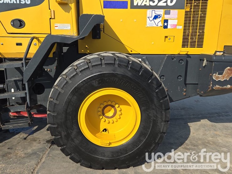 2022-komatsu-wa320-8-image-10