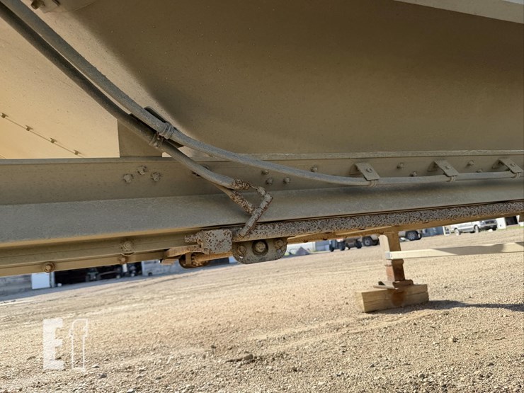 2014-timpte-48-ft-x-102-in-image-60