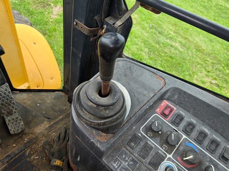 deere-544h-image-31