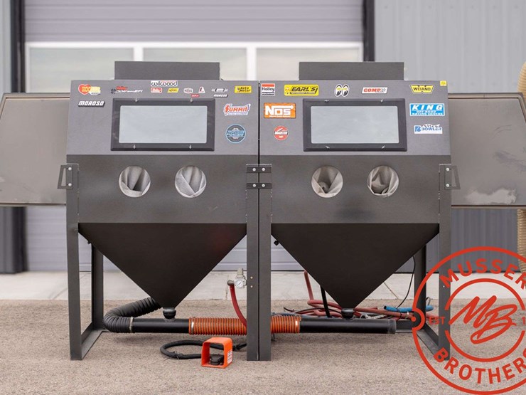 raptor-blast-rb3436-tandem-blast-cabinet-with-rb900-dust-collector-image-2