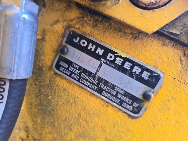 #2039-•-john-deere-tractor-image-40