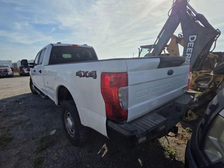 2021-ford-f250-image-4