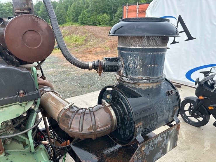 #5620-•-volvo-penta-twin-disc-pto-generator-image-26