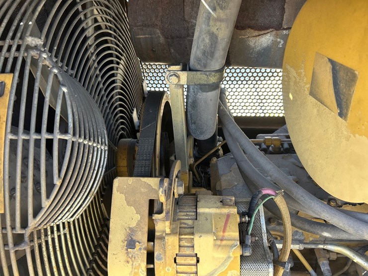 caterpillar-d6m-image-31