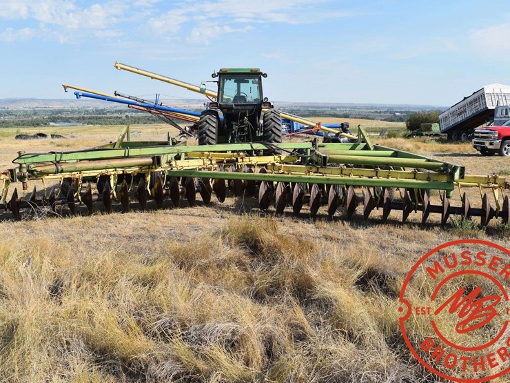 john-deere-360-image-6