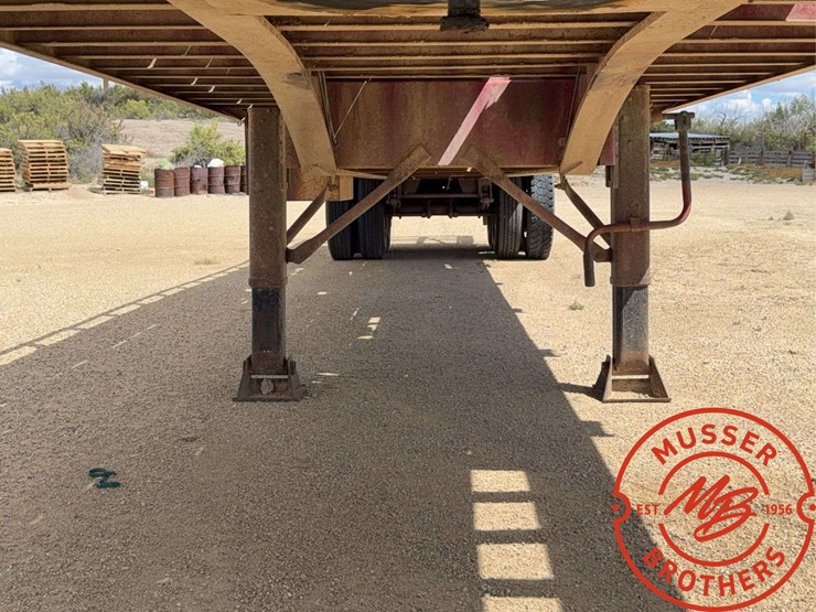 1975-fontaine-flatbed-image-11