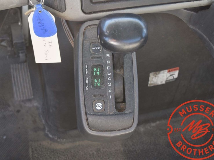 2009-international-durastar-truck-image-34