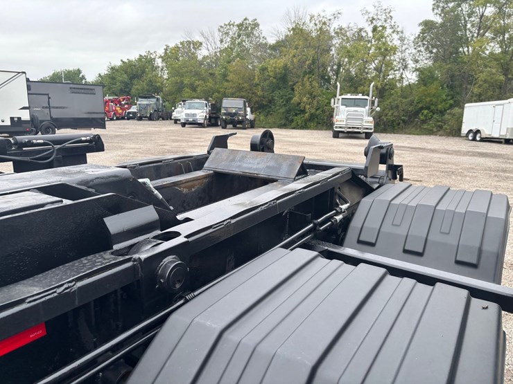 #2334-•-2021-freightliner-ftl280-roll-off-truck-image-55