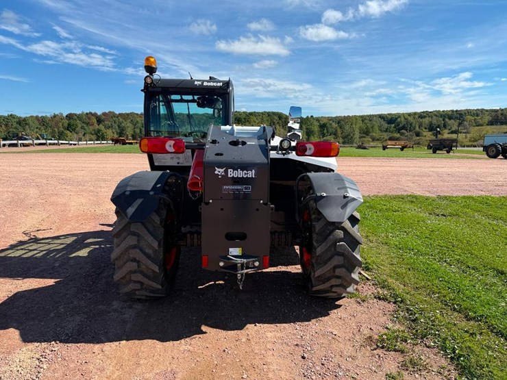 2021-bobcat-tl619-image-5
