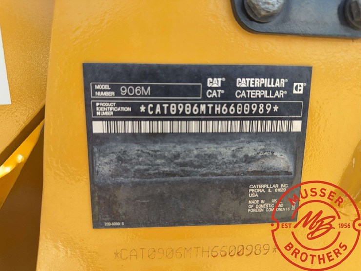 2016-caterpillar-906m-image-46