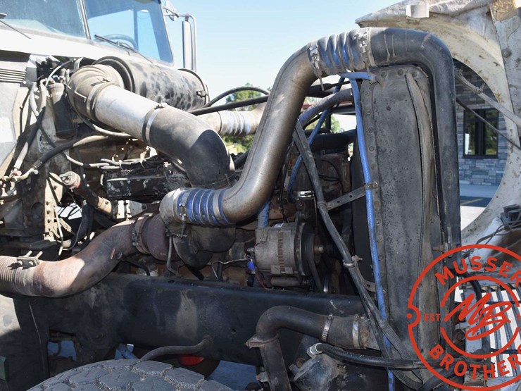 1998-cummins-m11-image-15
