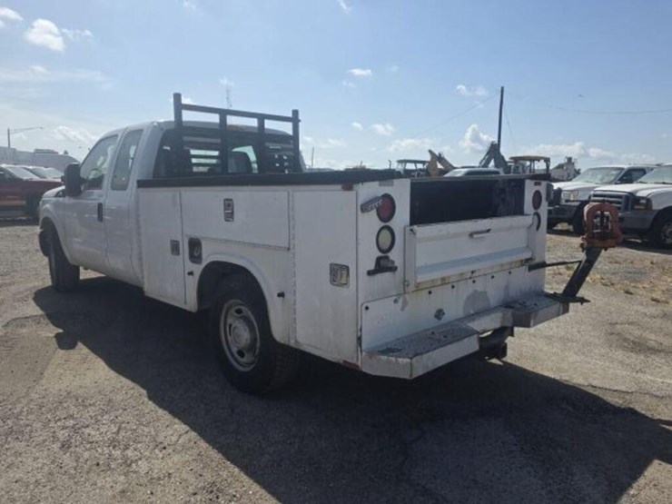 2014-ford-f250-image-4