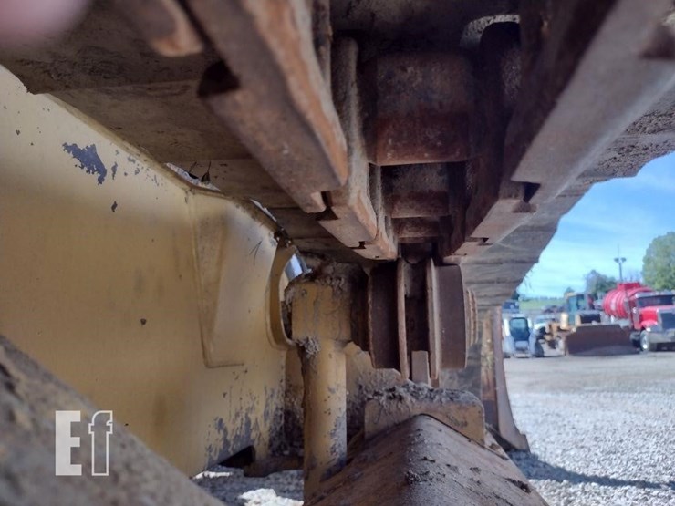 2003-caterpillar-d4g-xl-image-30