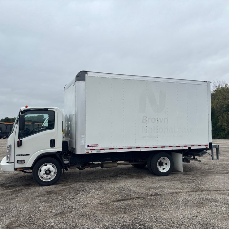 #2332 • 2021 Isuzu 16' Box Truck