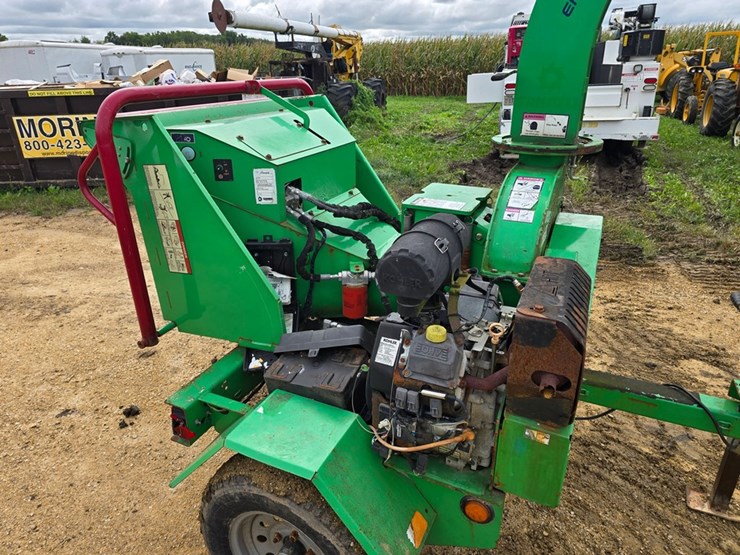 2015-vermeer-bc700xl-image-15