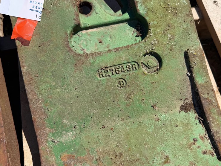 #2510-•-john-deere-front-slab-weights-image-3