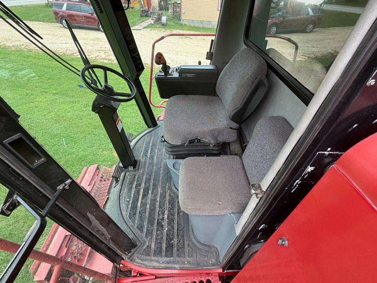 1994-case-ih-2144-image-9