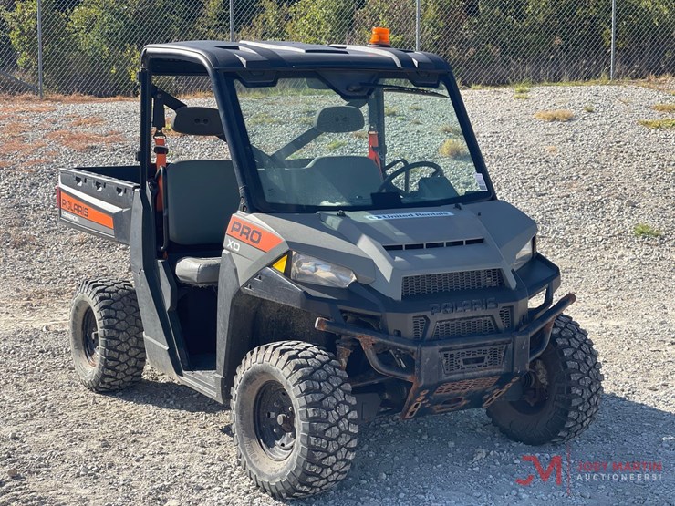 2023-polaris-pro-xd-commercial-utv-image-1