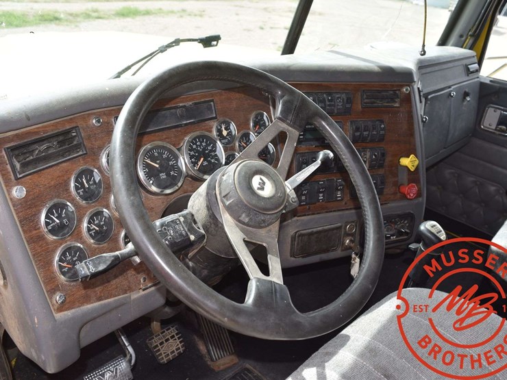 2001-western-star-4964ex-image-36