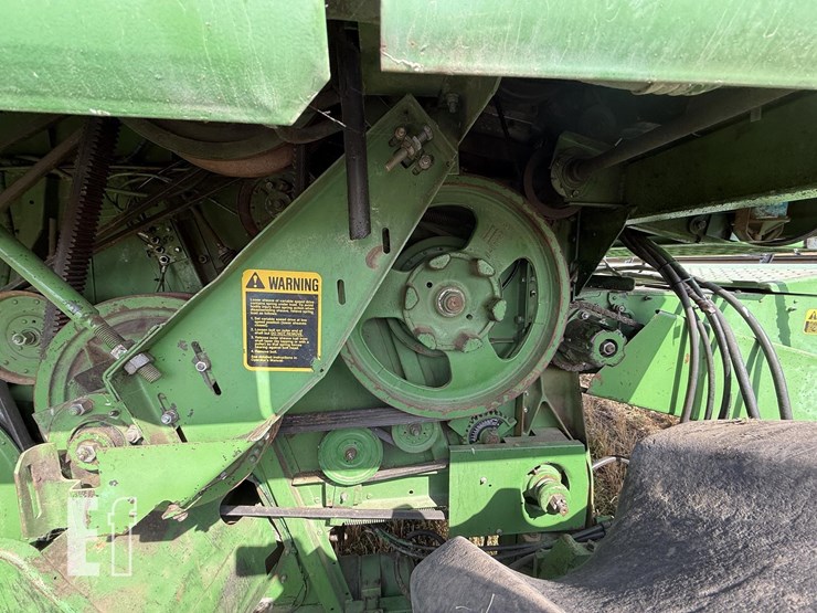 1983-john-deere-8820-image-24