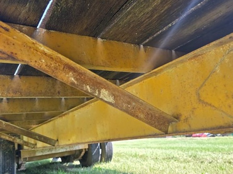 #2030-•-1990-redi-haul-equipment-trailer-image-24