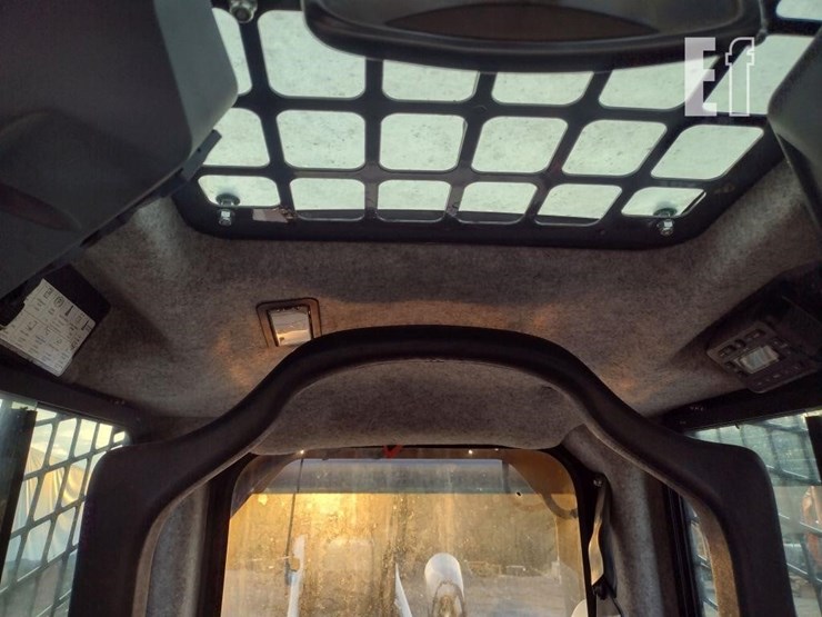 2019-deere-332g-image-9