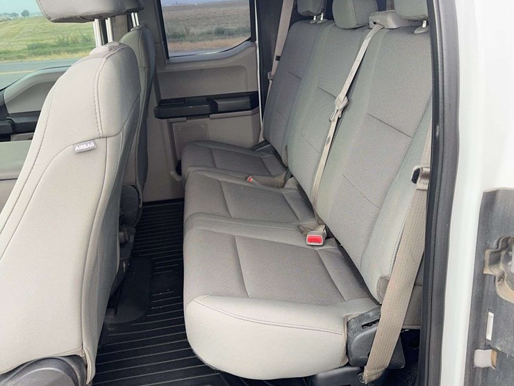 2017-ford-f550-image-19