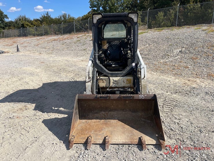 2023-bobcat-t450-mtl-image-8