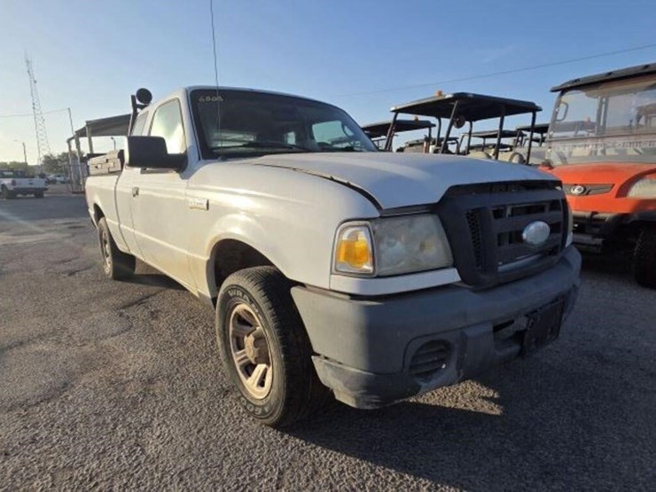 2010-ford-ranger-image-2