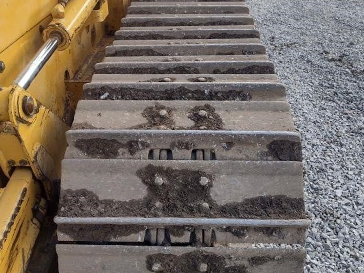 2001-deere-650h-image-18